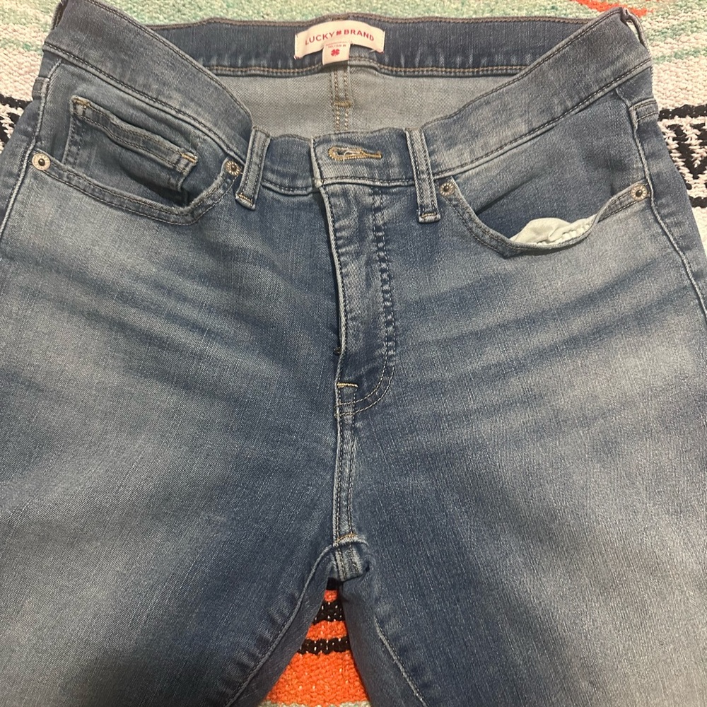 Lucky Brand Blue Denim Jeans 10/30 Regular Mid Rise Ava